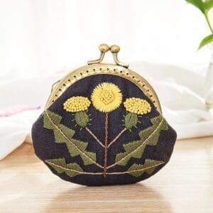 Buckle Coin Purse Embroidery Kit